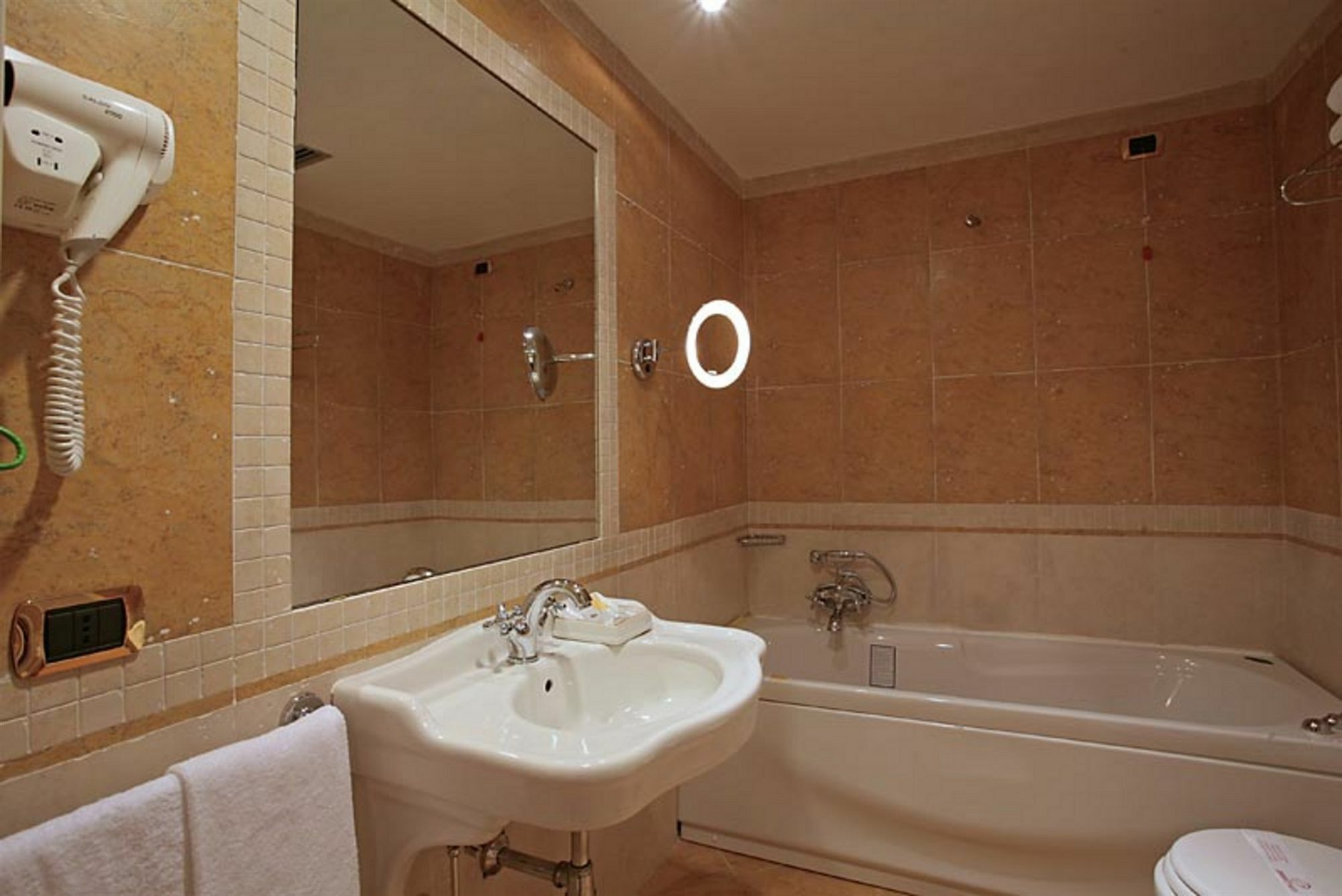 Antica Dimora Rocca Resort Trevi